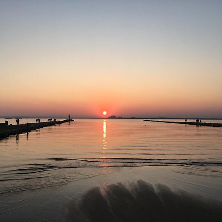Roses Confort Beach Ev Milleni Esterno foto