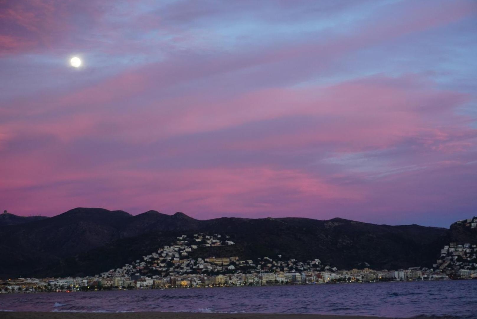Roses Confort Beach Ev Milleni Esterno foto